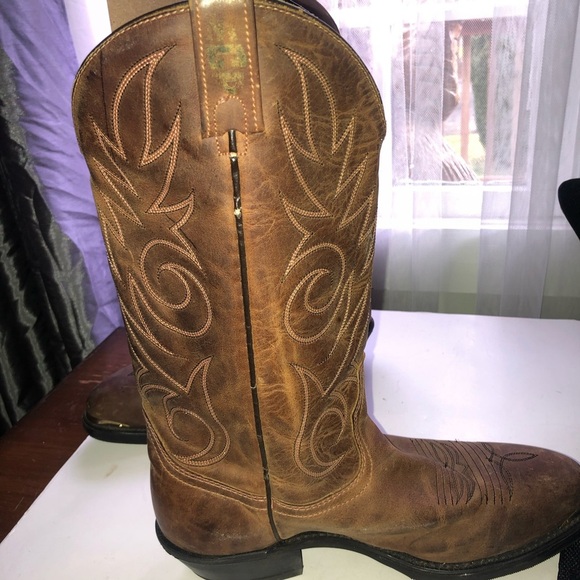 Vibram men’s/ woman’s cowboy boots, embroidered design, Lets ride. - Picture 5 of 16